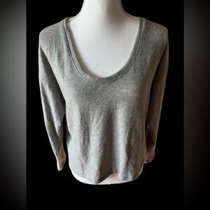 Project‎ Social T Gray Lightweight Scoop Neck Pullover Sweater Casual Soft Knit